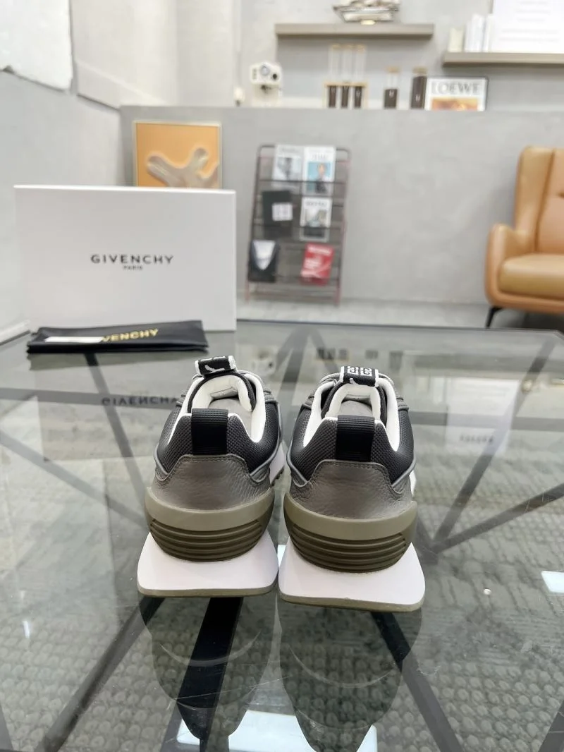 MultiPurpose Givenchy Shoes 4484
