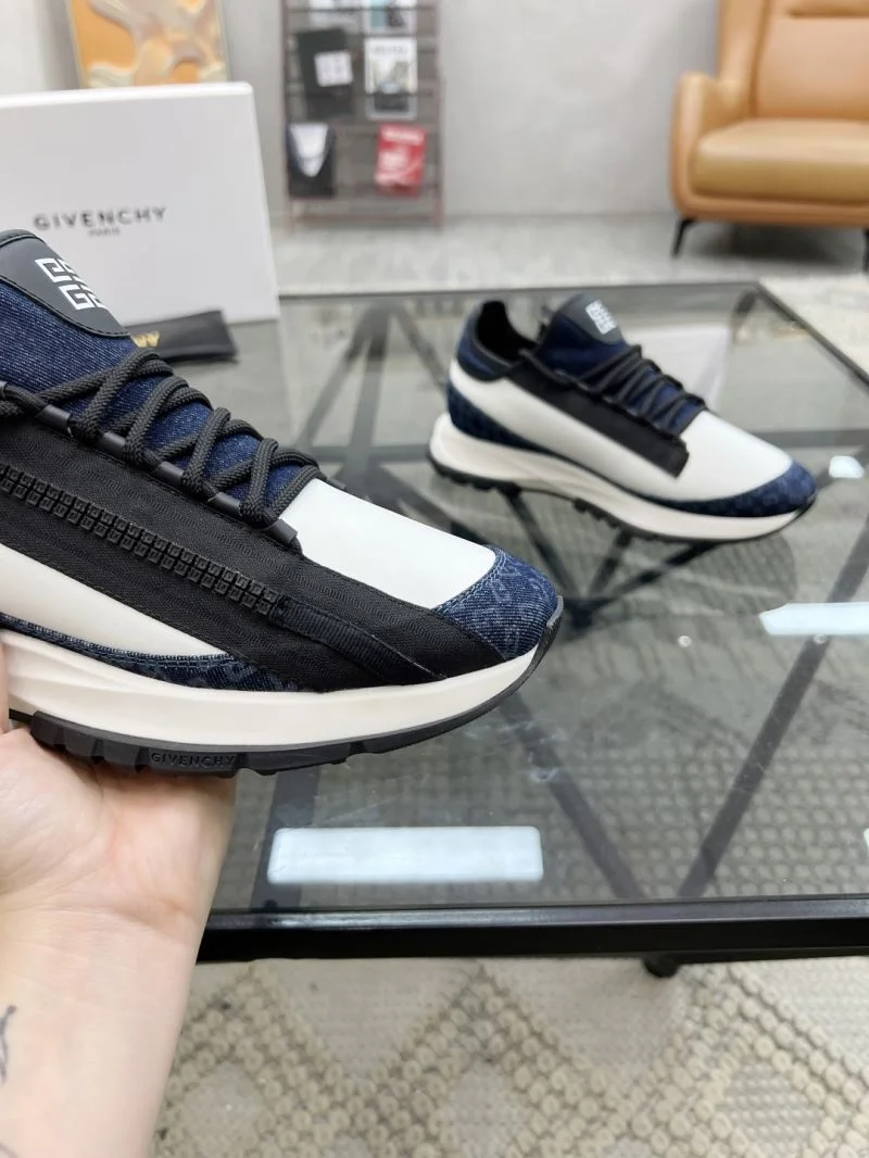 Givenchy Shoes Minimalist 4528