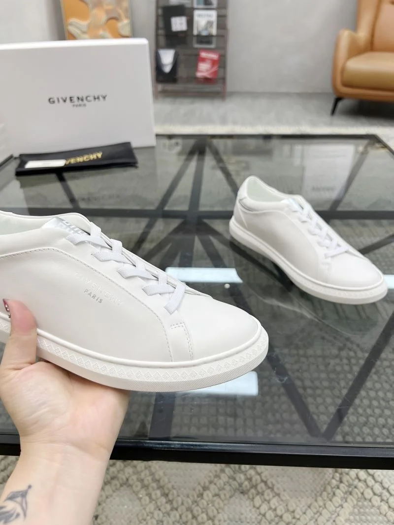 Givenchy Shoes Vibrant 4517