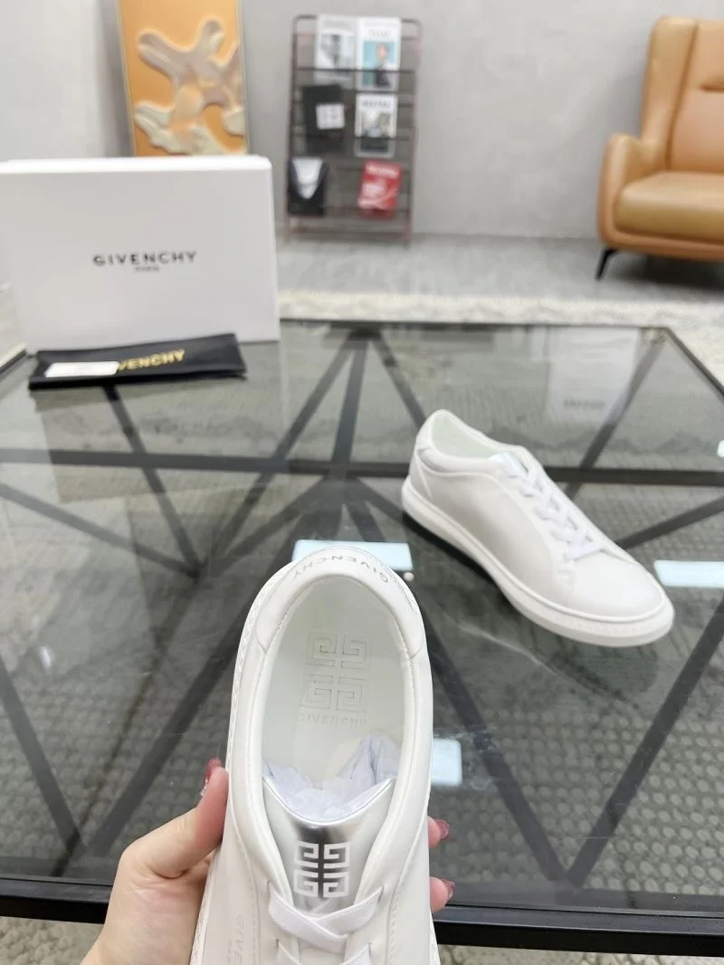 Givenchy Shoes Vibrant 4517