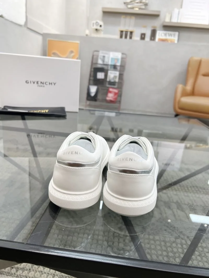 Givenchy Shoes Vibrant 4517