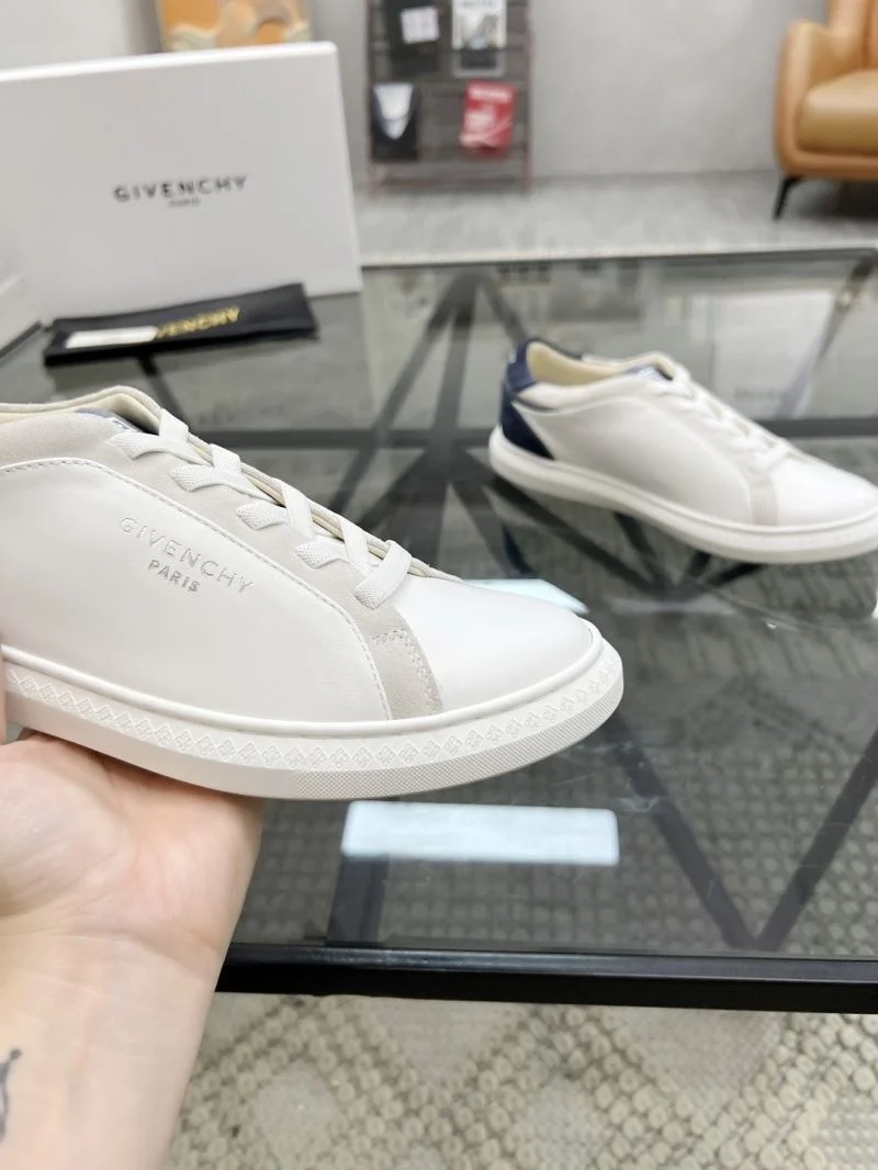Stylish Givenchy Shoes 4486