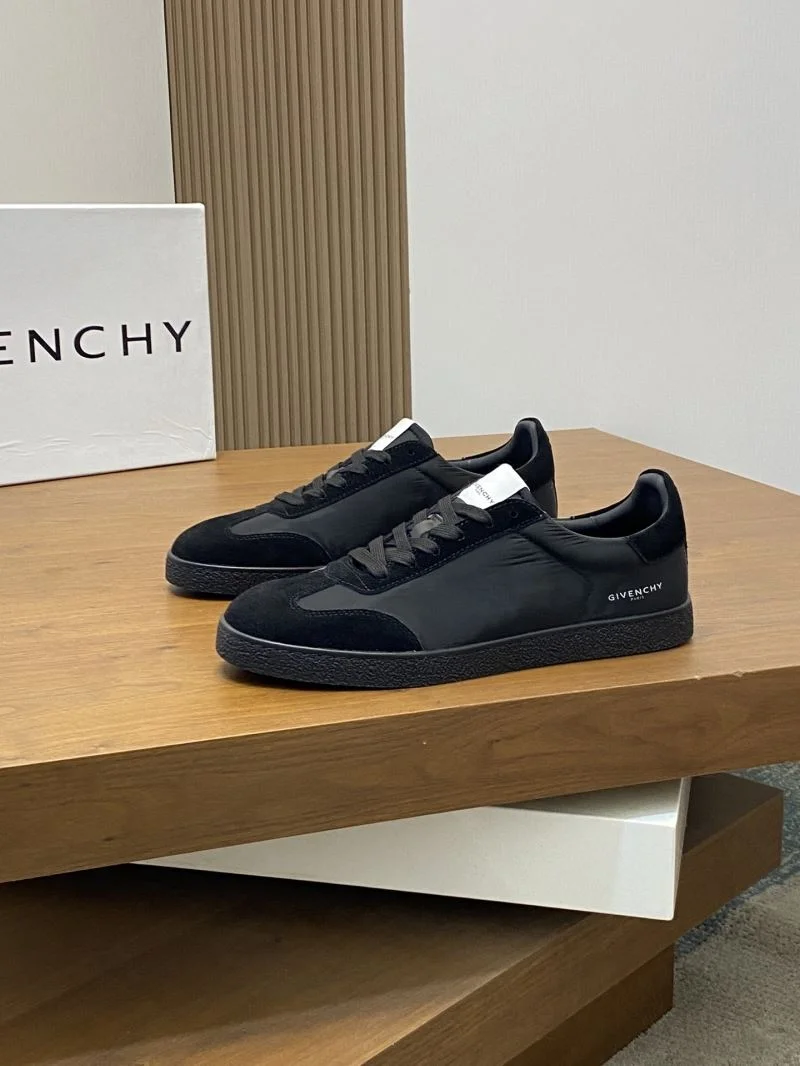 Givenchy Shoes Durable 4477