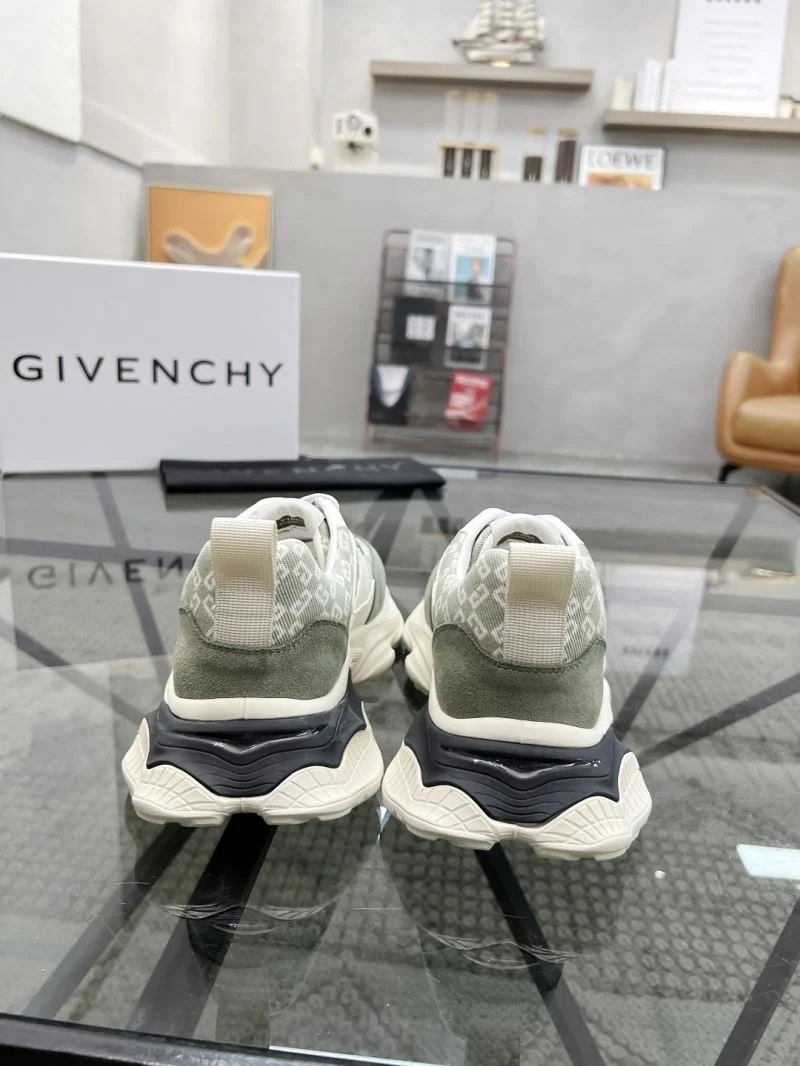 Stretchable Givenchy Shoes 4490