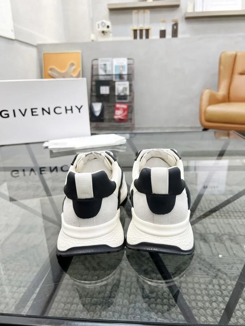 Sleek Givenchy Shoes 4440