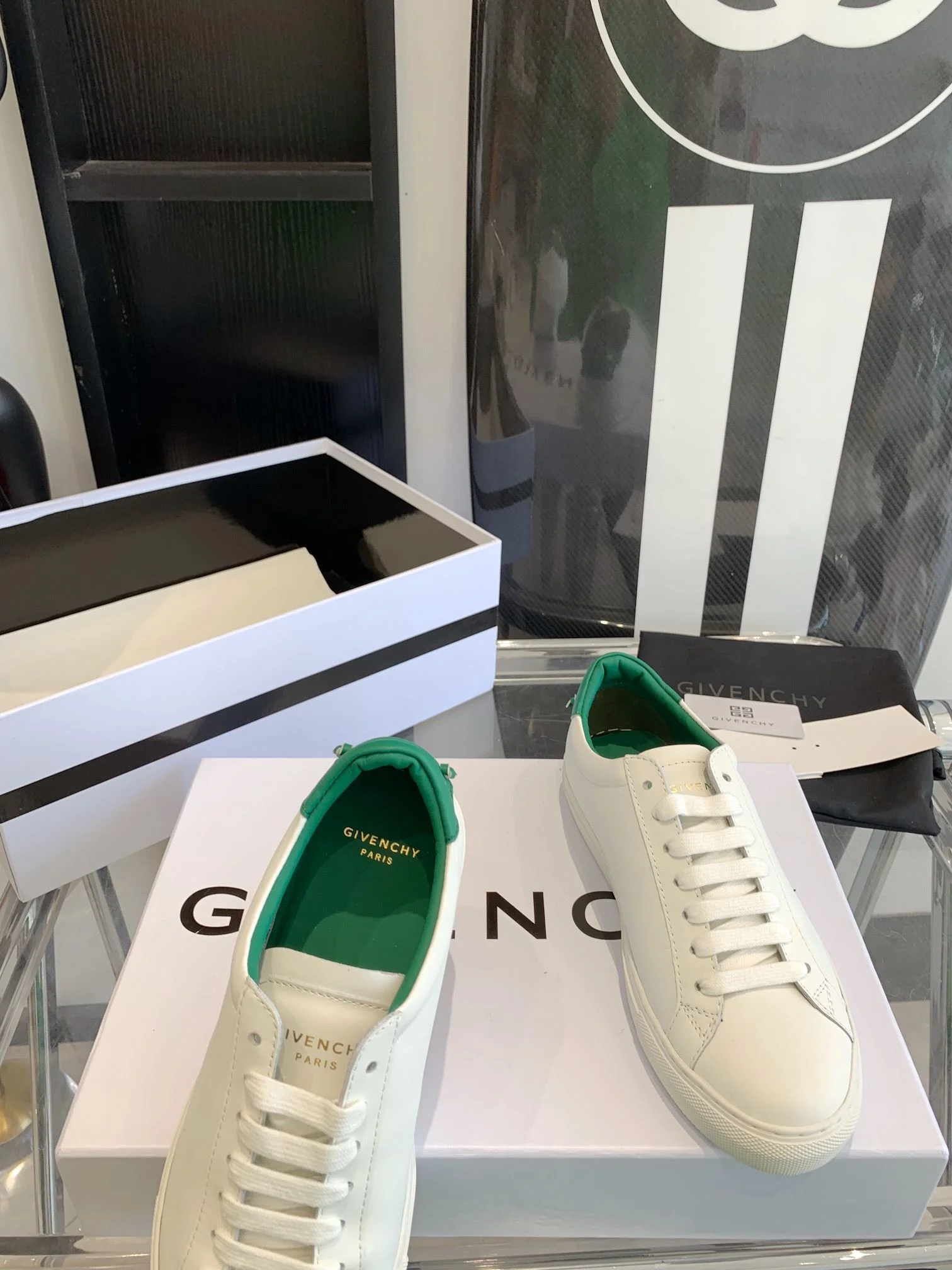 Timeless Givenchy Shoes 8171