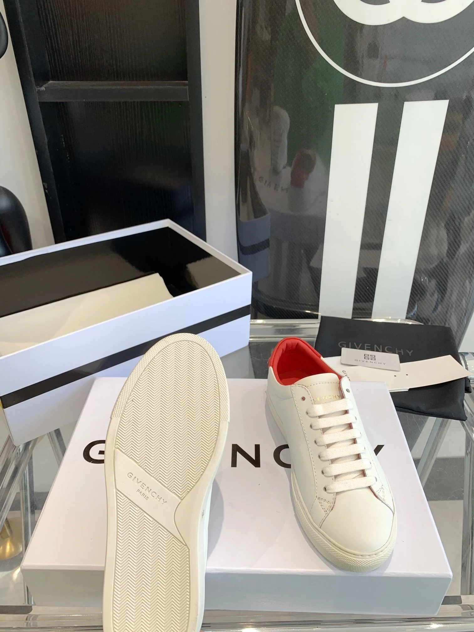 Givenchy Shoes UrbanChic 8063