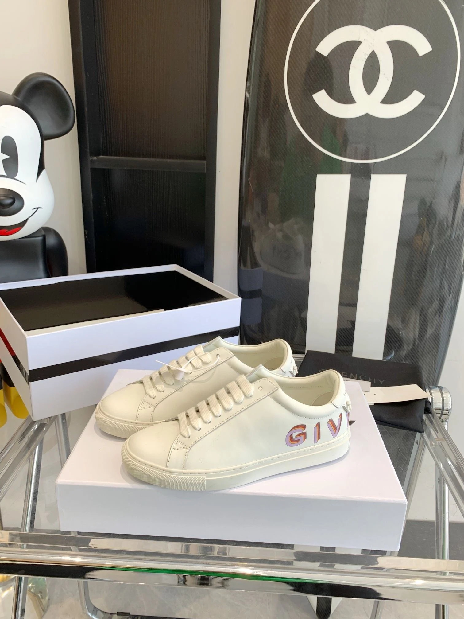 Givenchy Shoes FastDry 8055