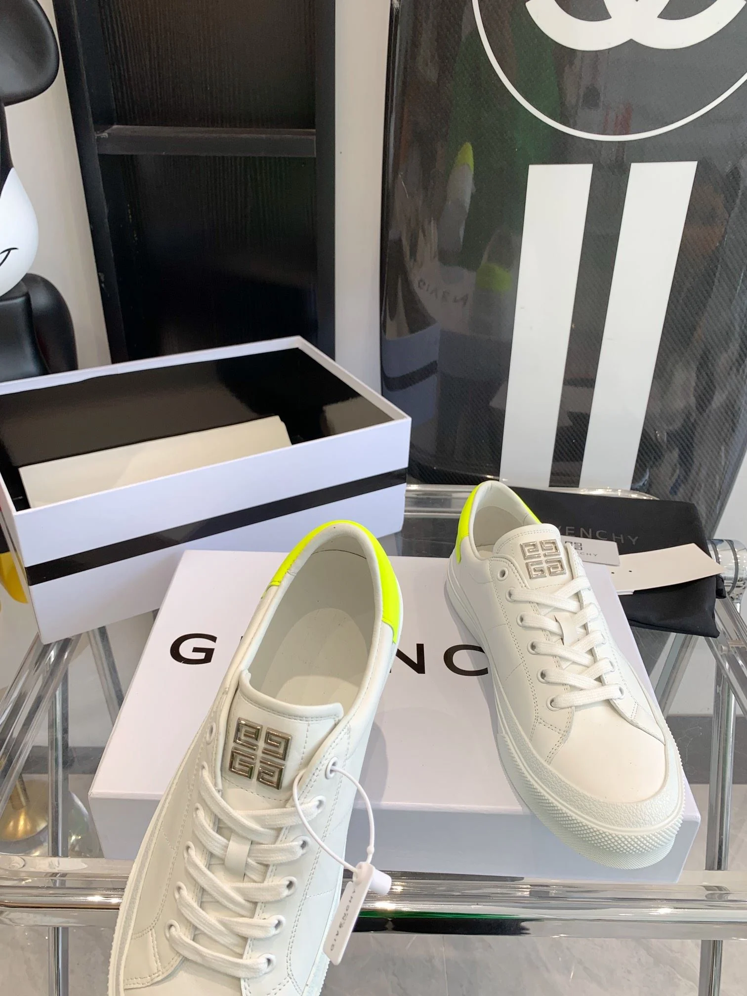 Givenchy Shoes TopPick 8051