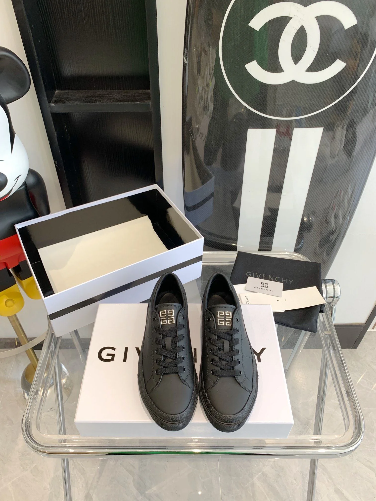 Givenchy Shoes Thermal 8049