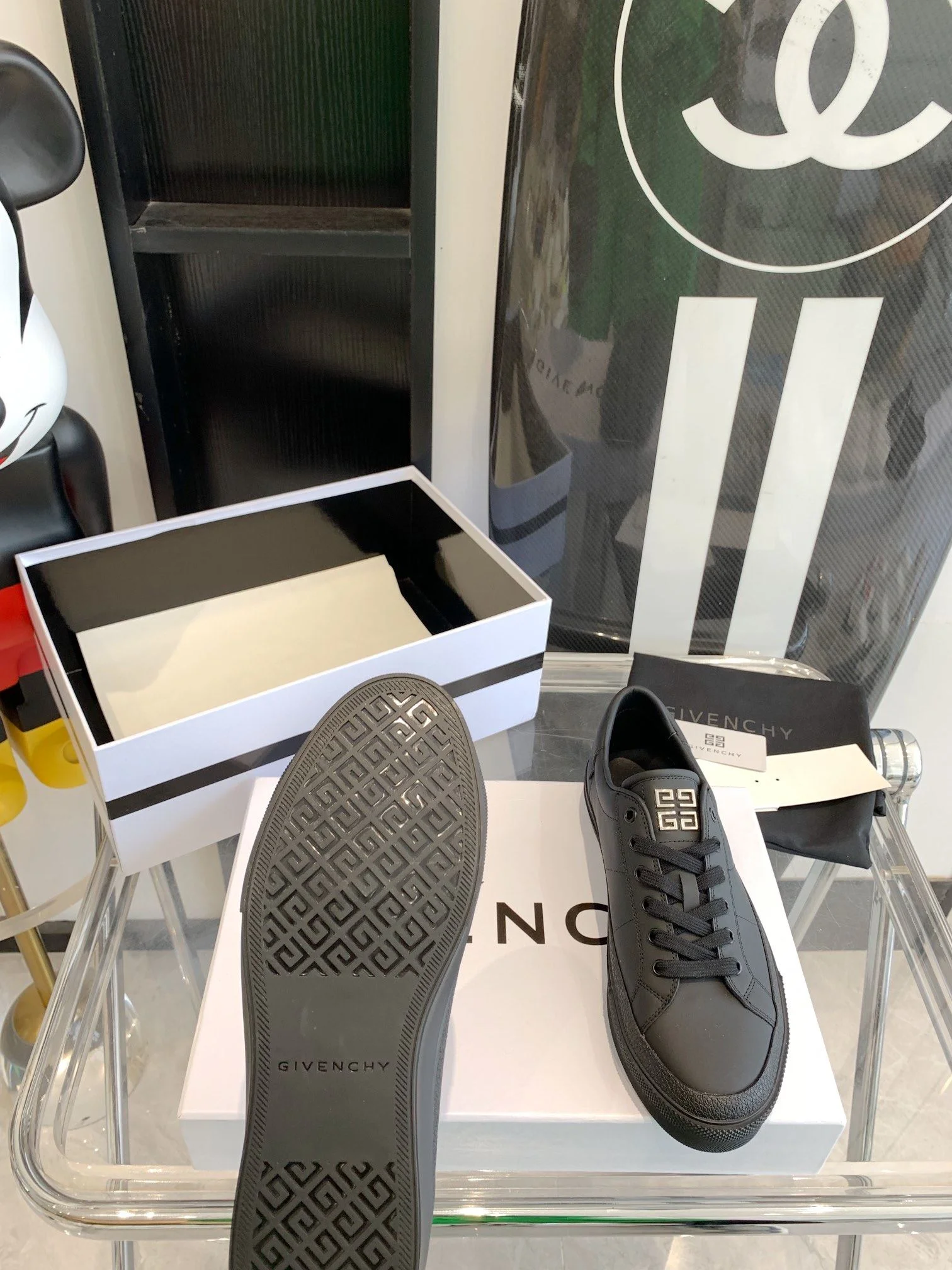 Givenchy Shoes Thermal 8049