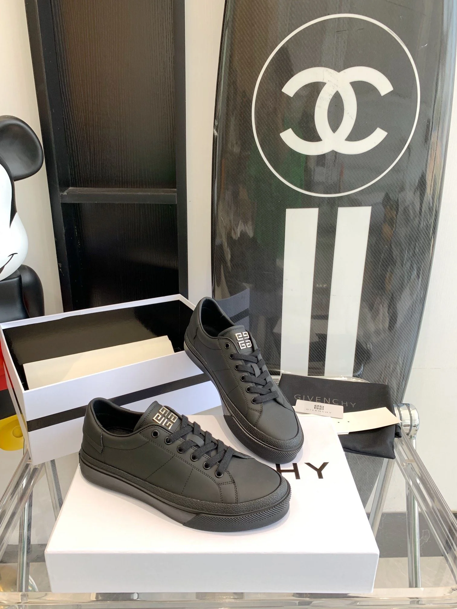 Givenchy Shoes Thermal 8049