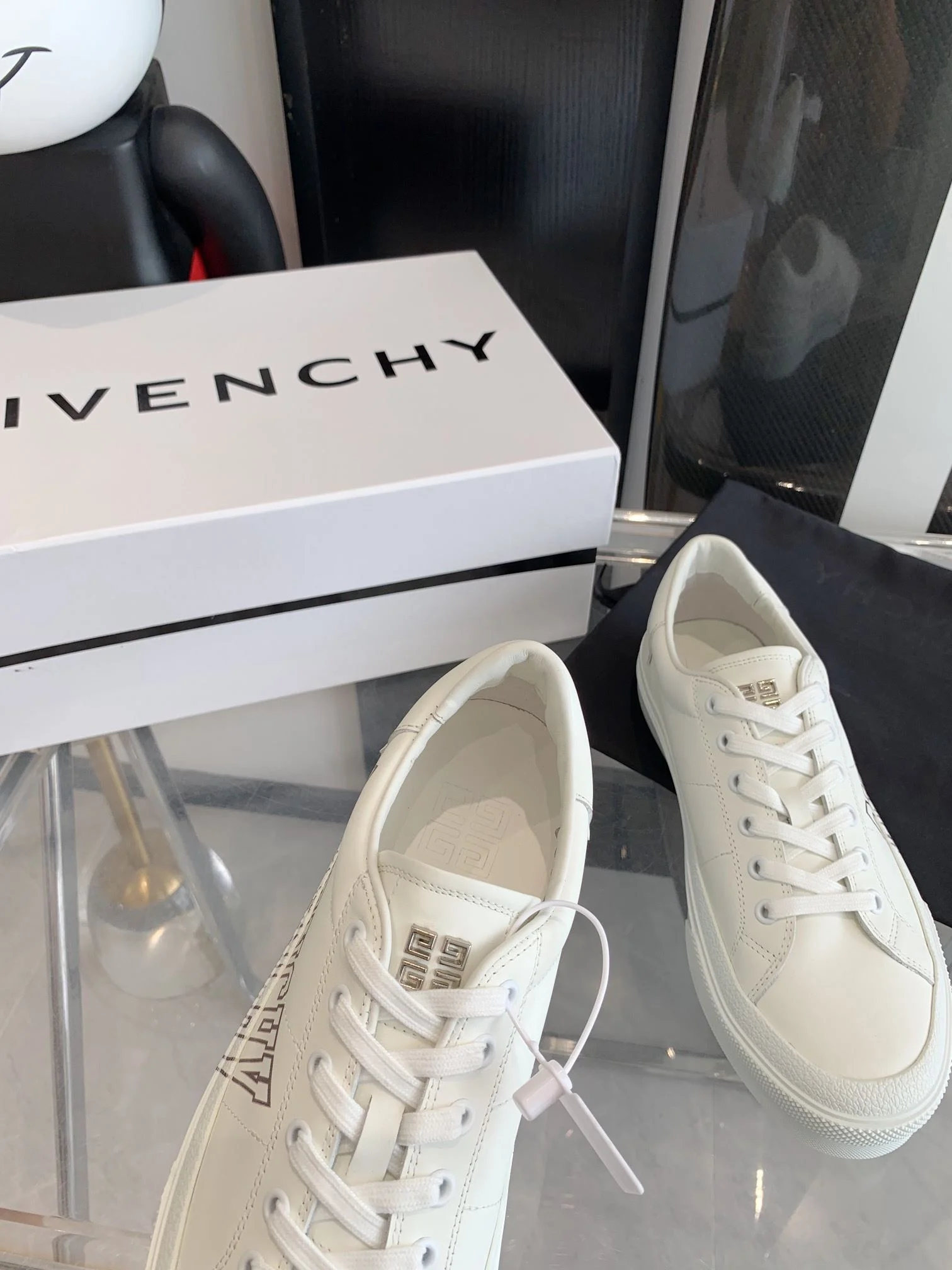 Durable Givenchy Shoes 8076