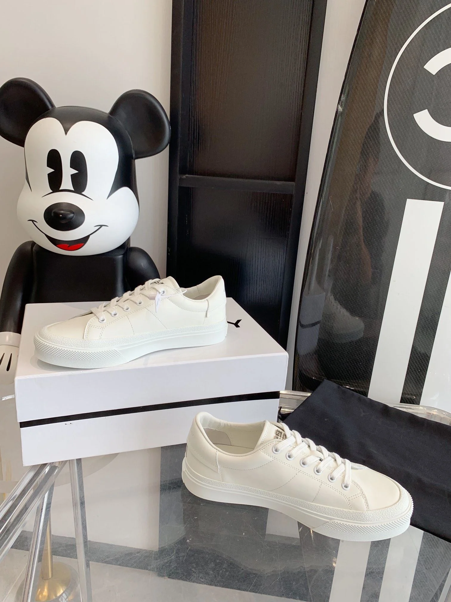 Durable Givenchy Shoes 8076