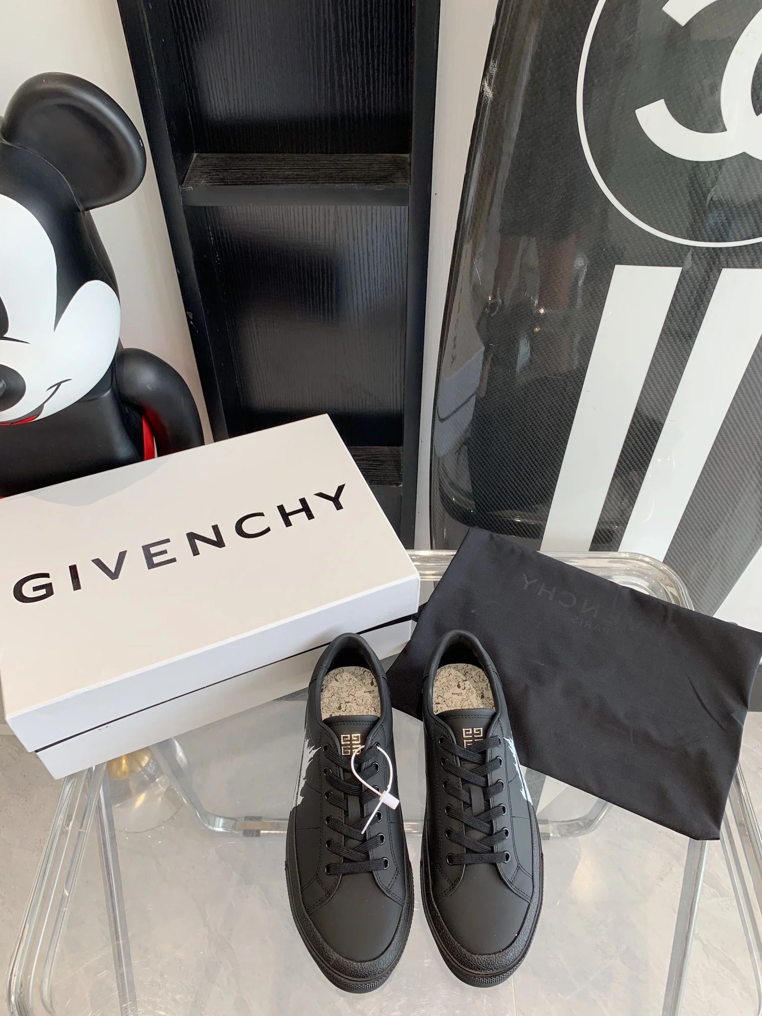 Givenchy Shoes Vibrant 8038