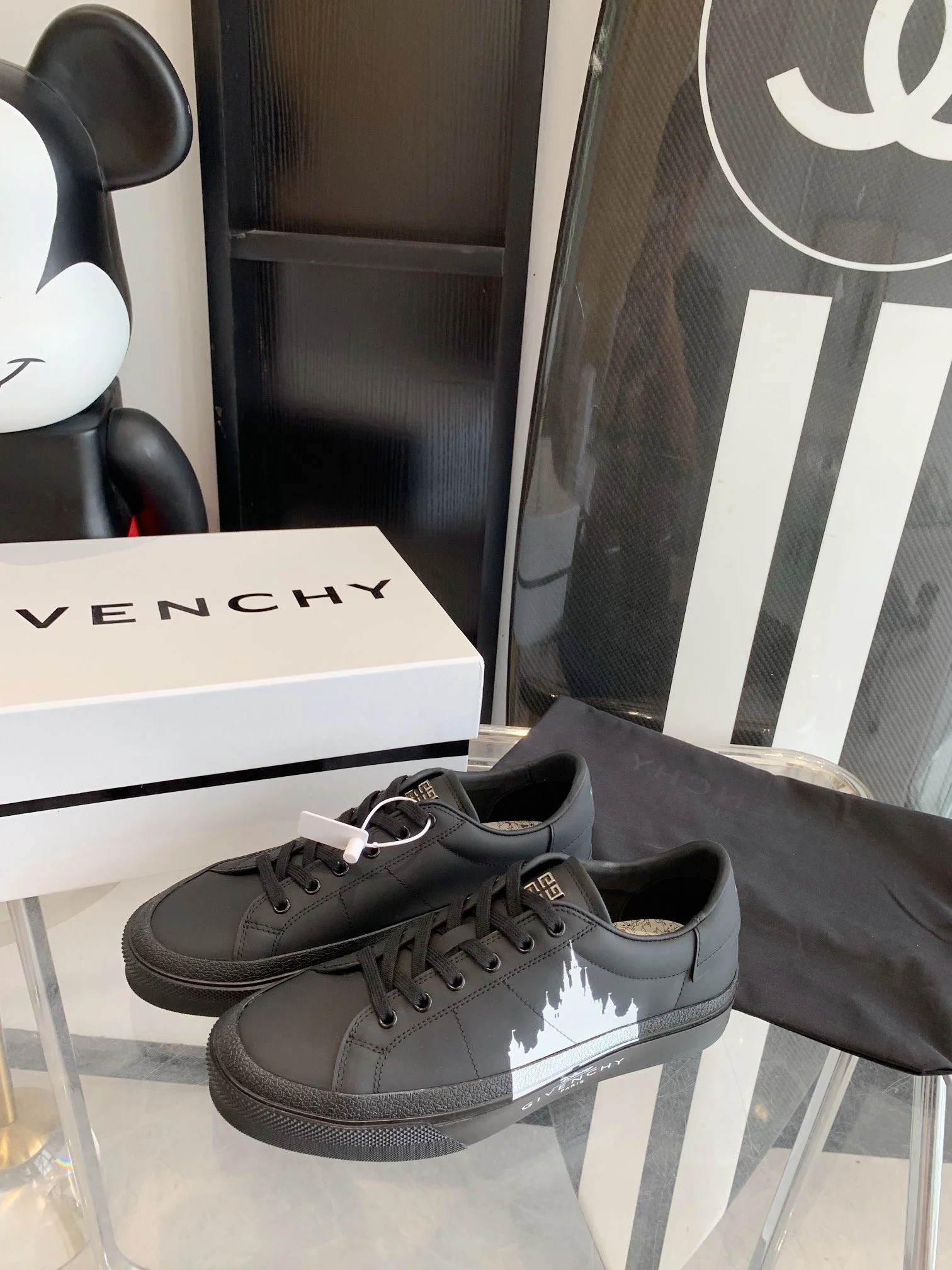 Givenchy Shoes Vibrant 8038