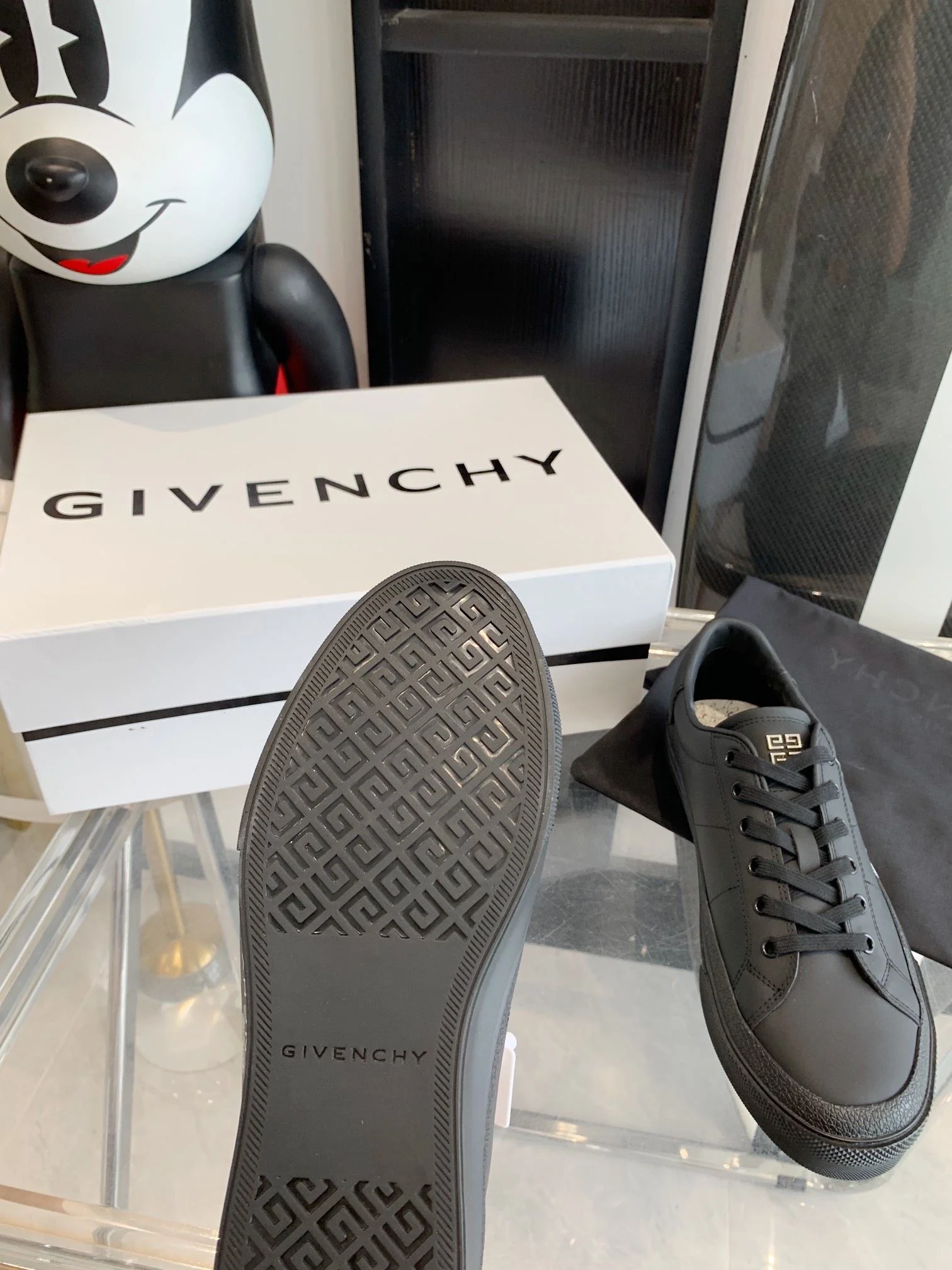 Givenchy Shoes Vibrant 8038