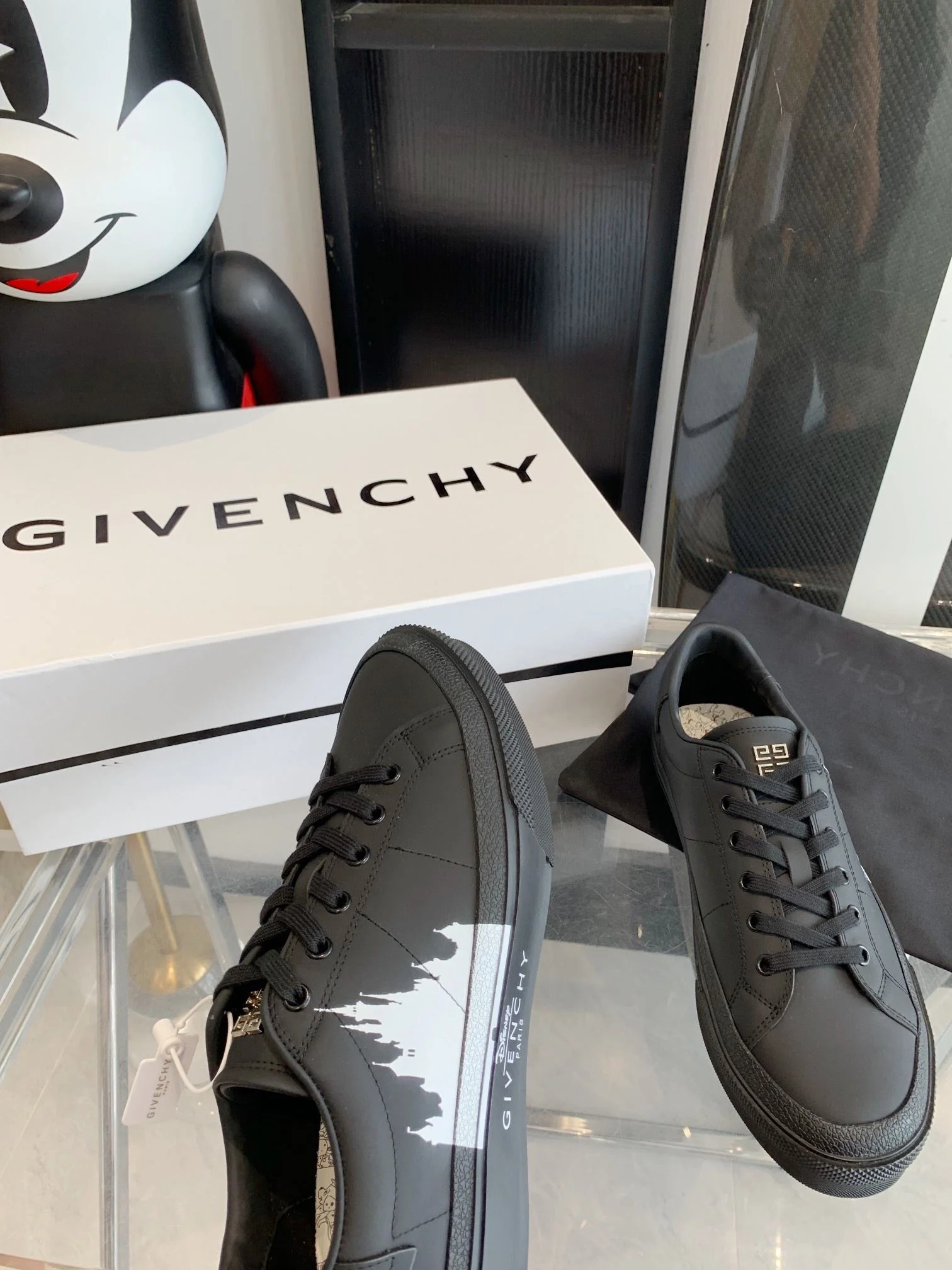 Givenchy Shoes Vibrant 8038