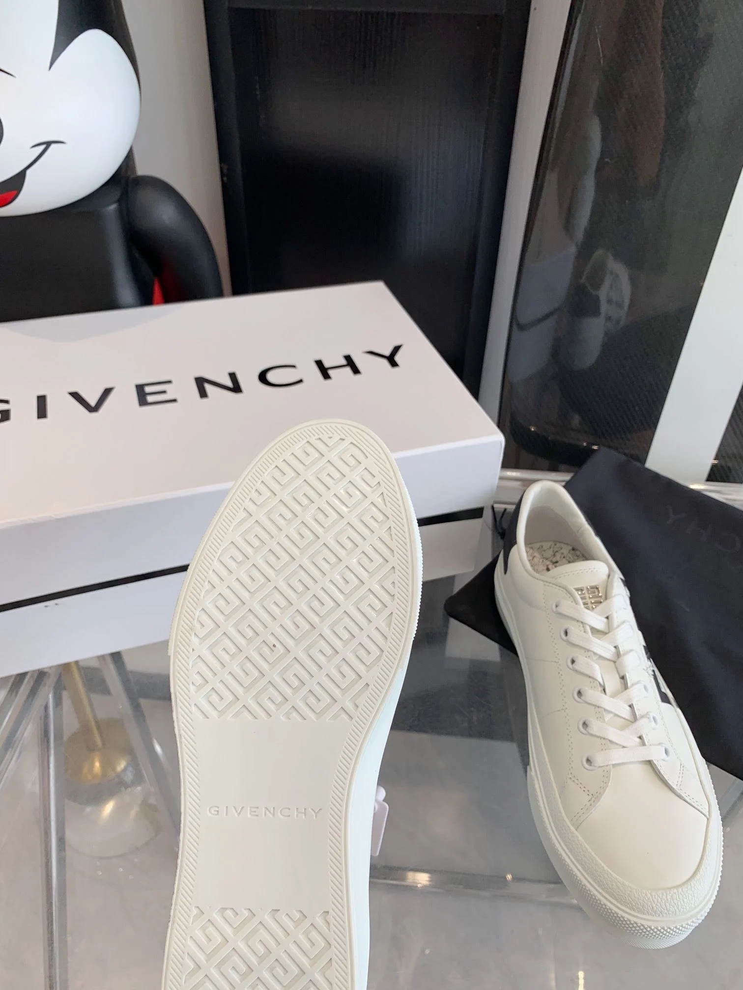 Soft Givenchy Shoes 8046