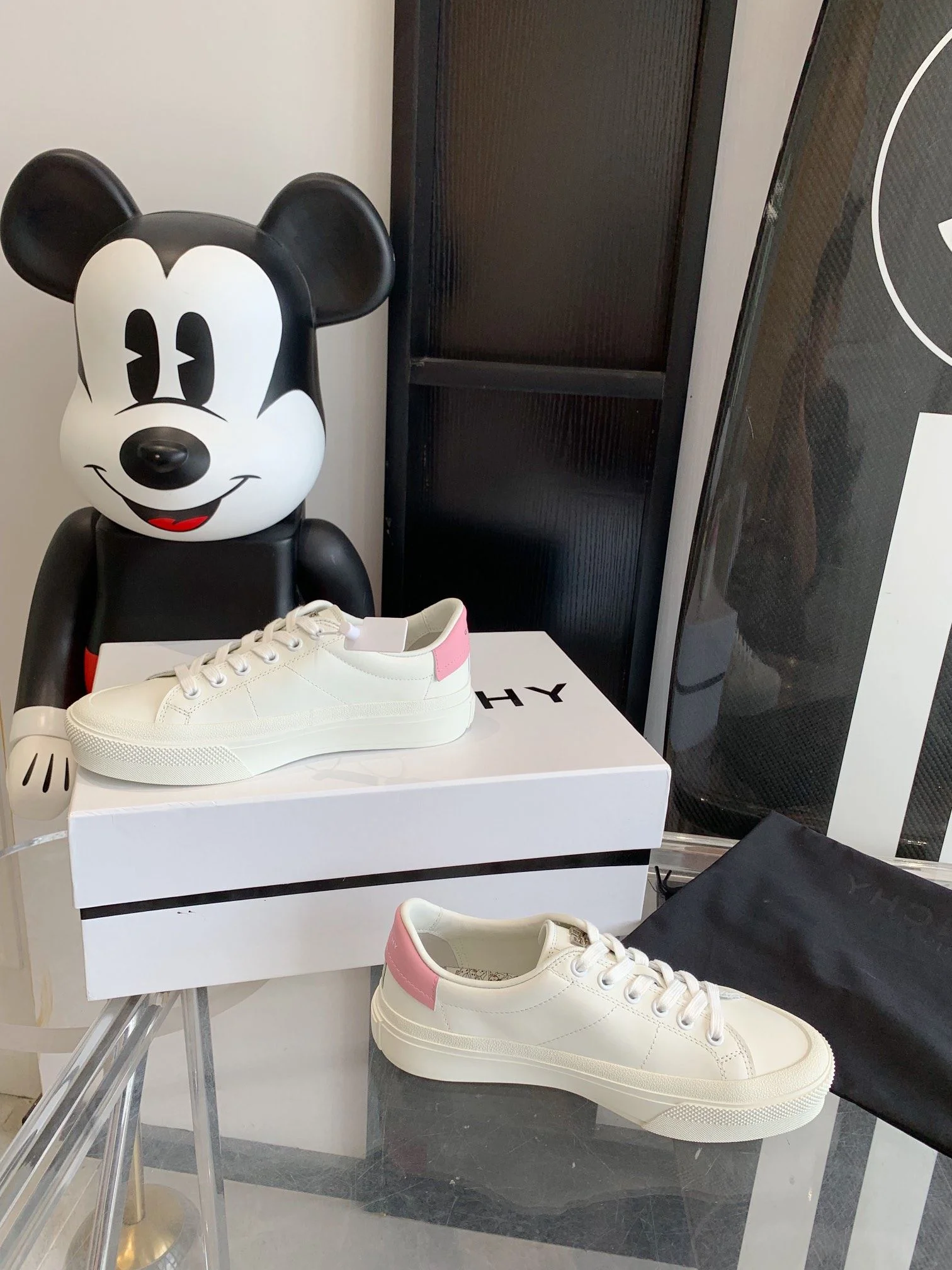 Givenchy Shoes Fashionable 8035