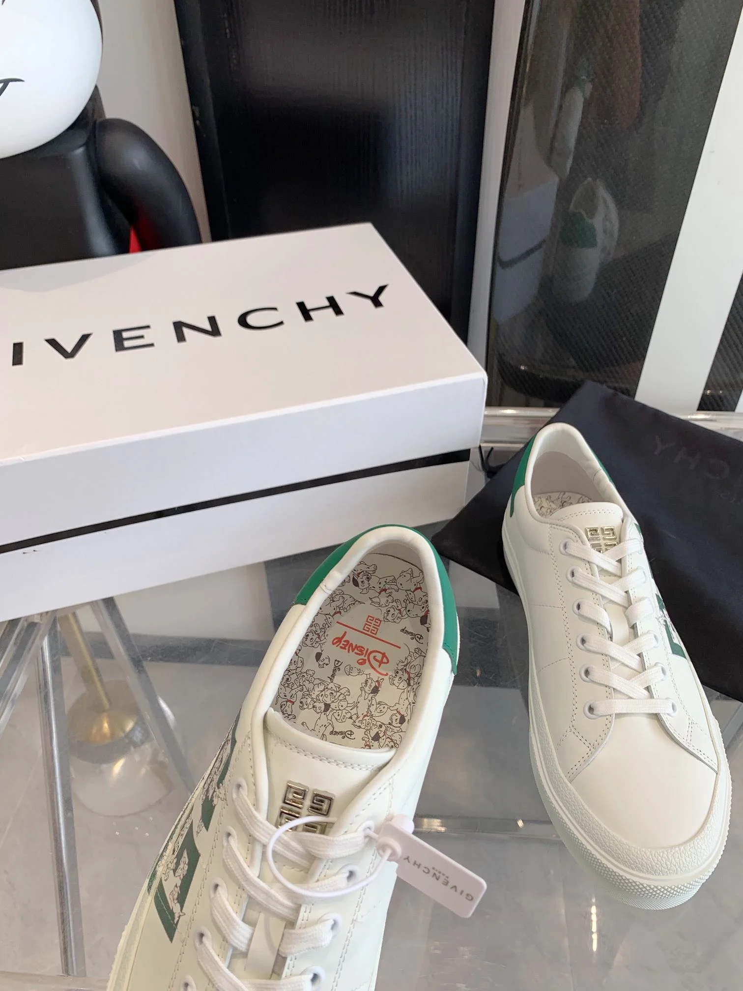 Supportive Givenchy Shoes 8112