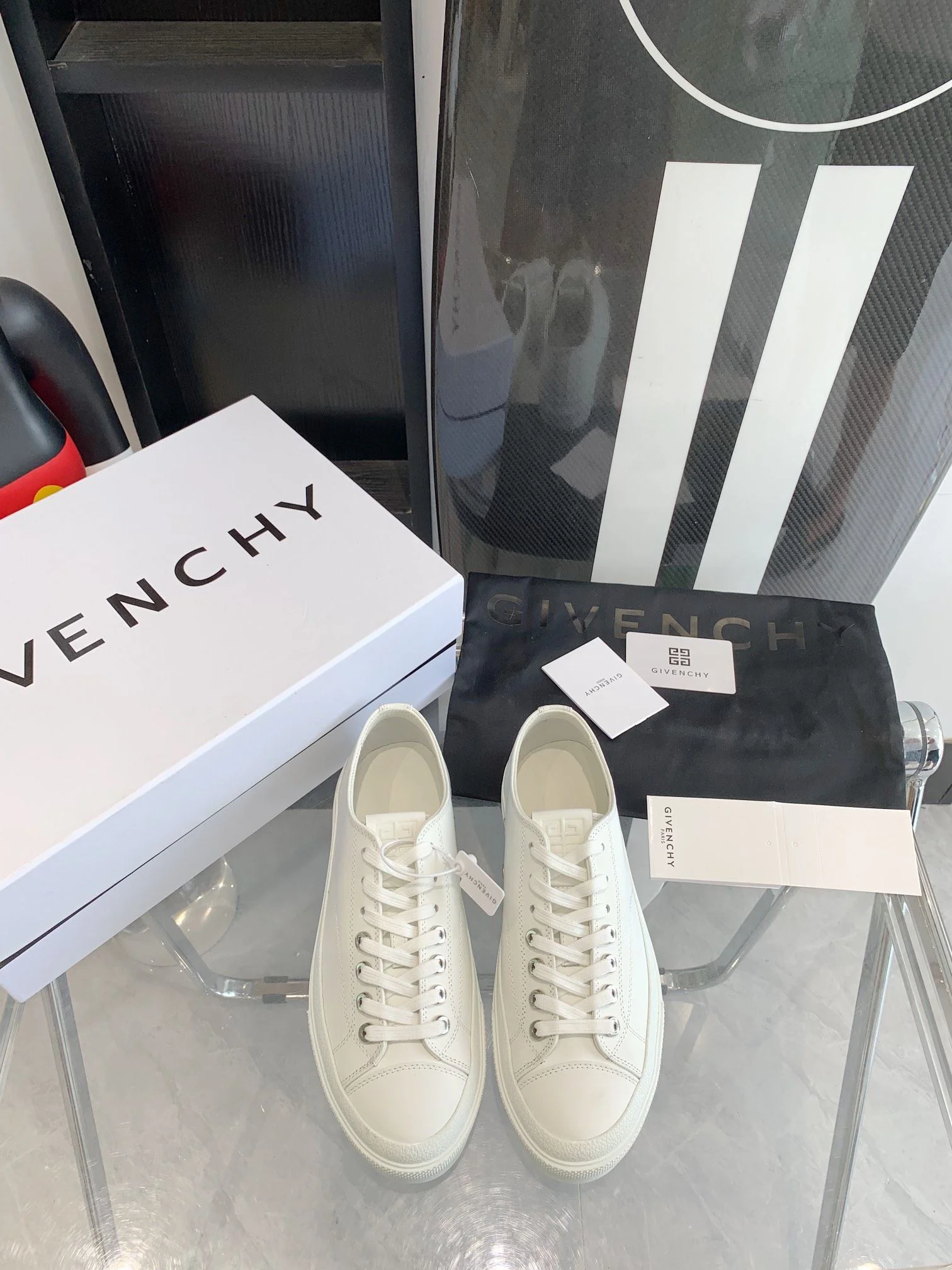 Givenchy Shoes Classic 8107