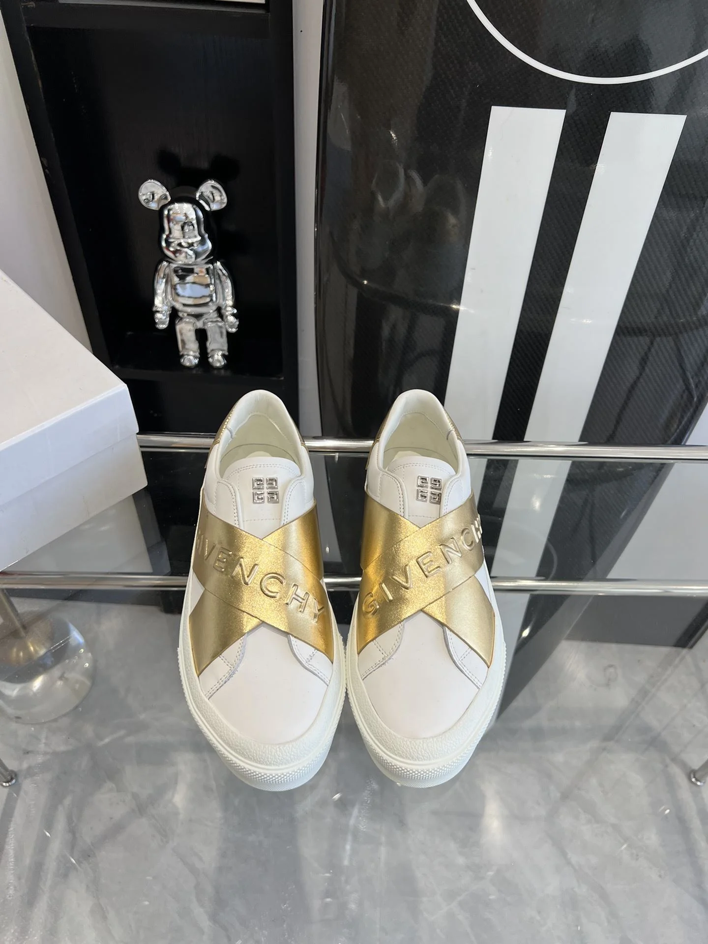 Trendy Givenchy Shoes 8102