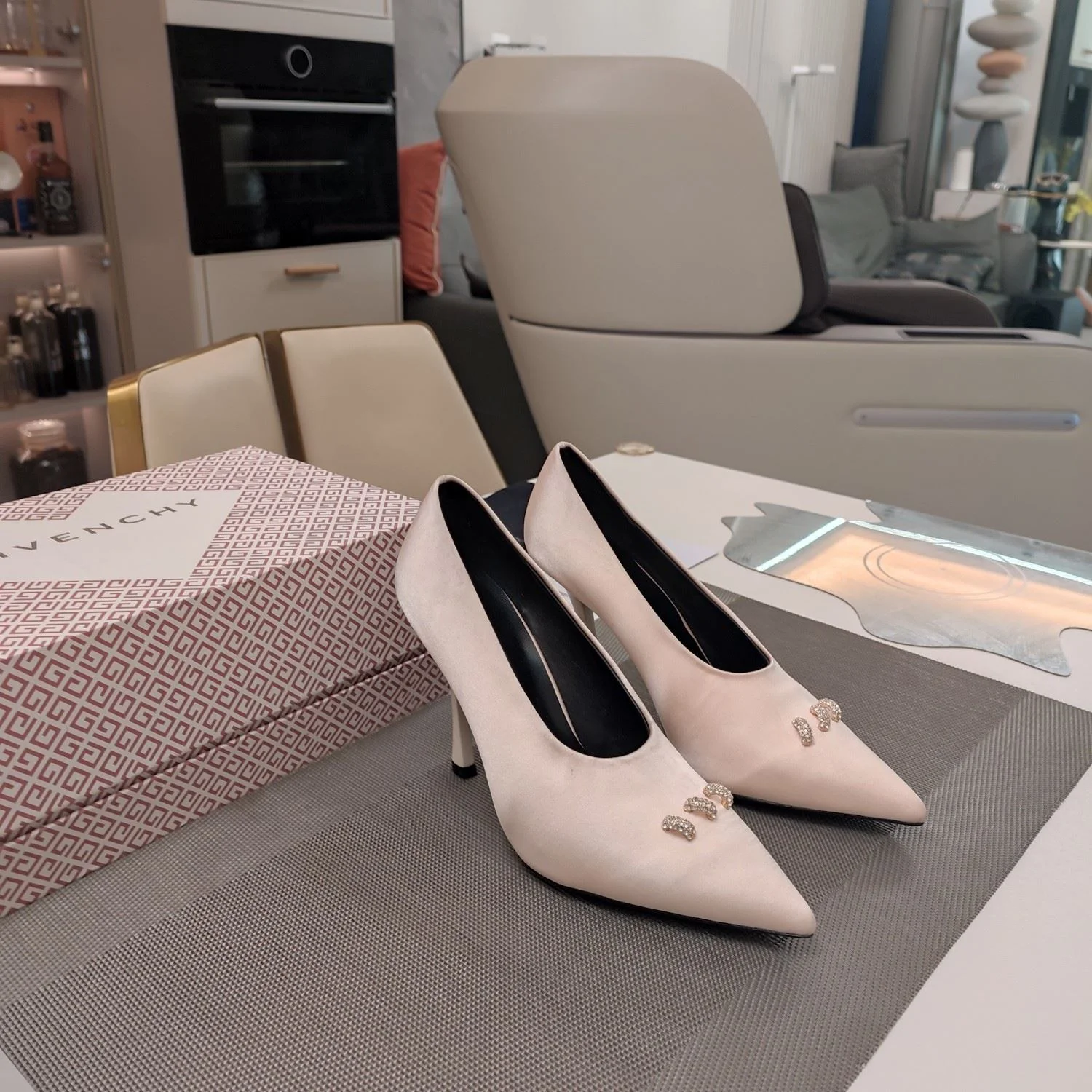 Givenchy Shoes MultiPurpose 8034