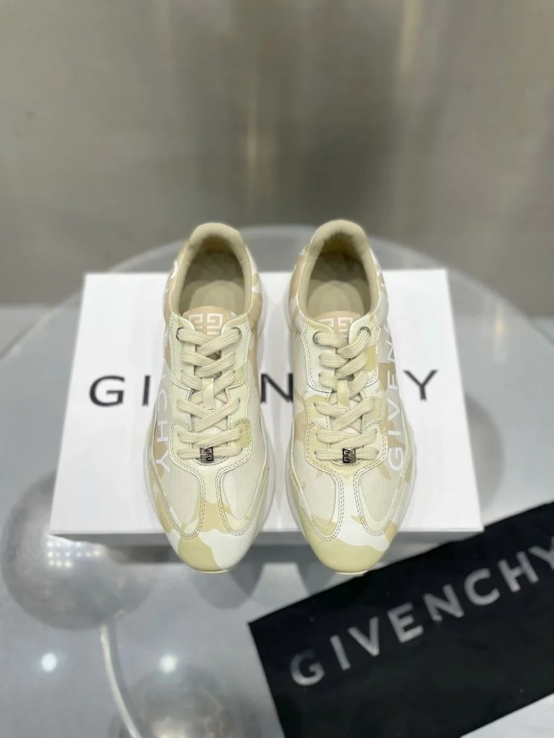 Sporty Givenchy Shoes 12329