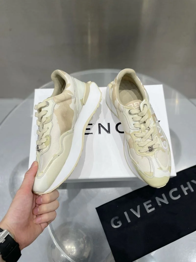 Sporty Givenchy Shoes 12329
