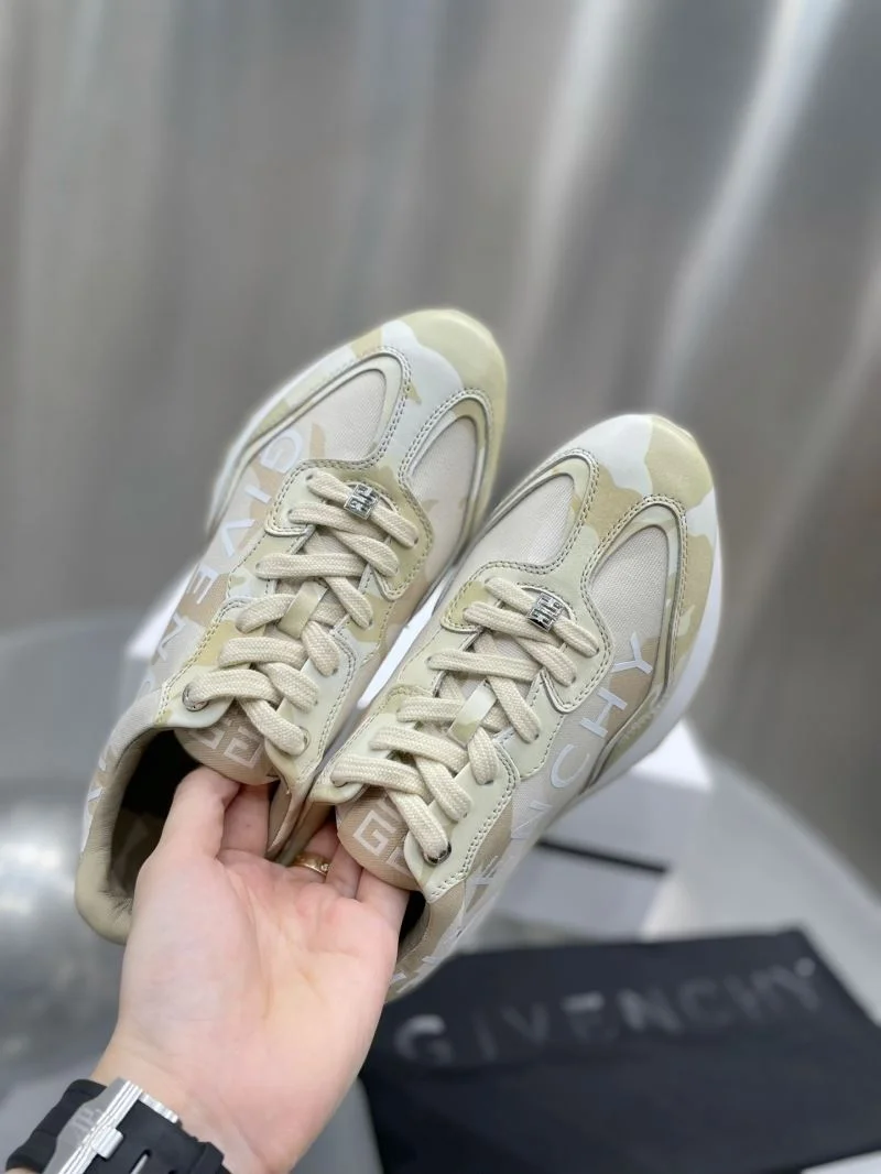 Sporty Givenchy Shoes 12329