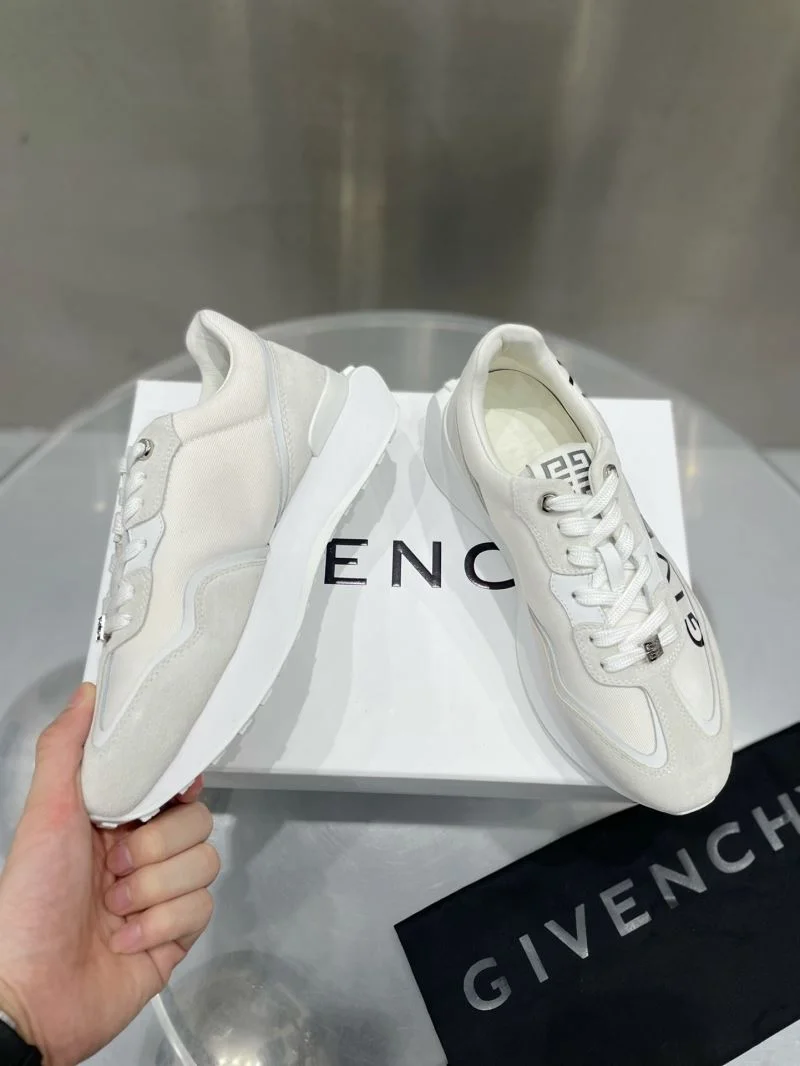 TechFriendly Givenchy Shoes 12332