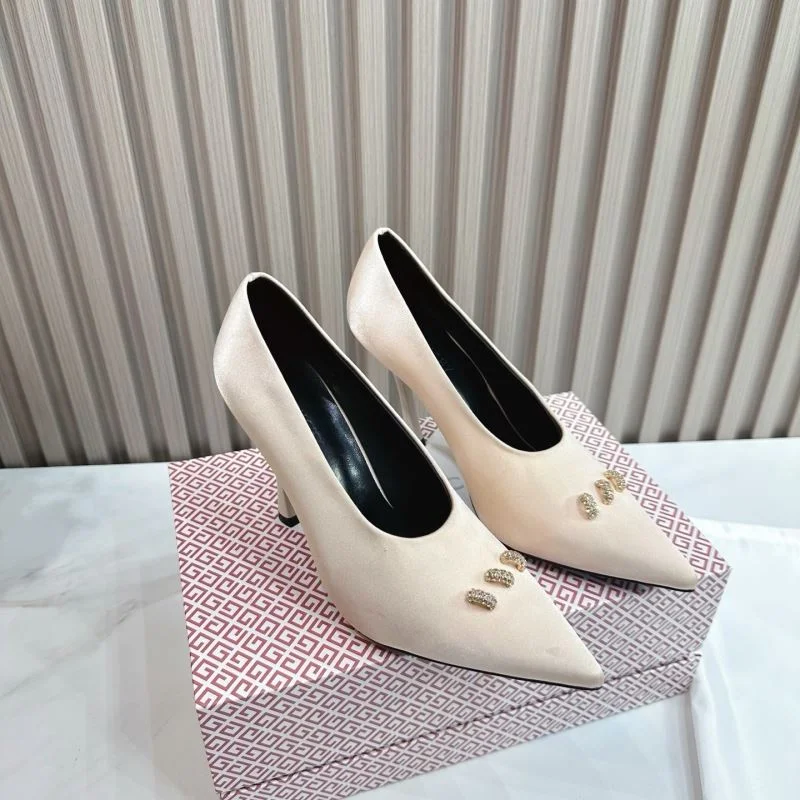 Givenchy Shoes Timeless 12339