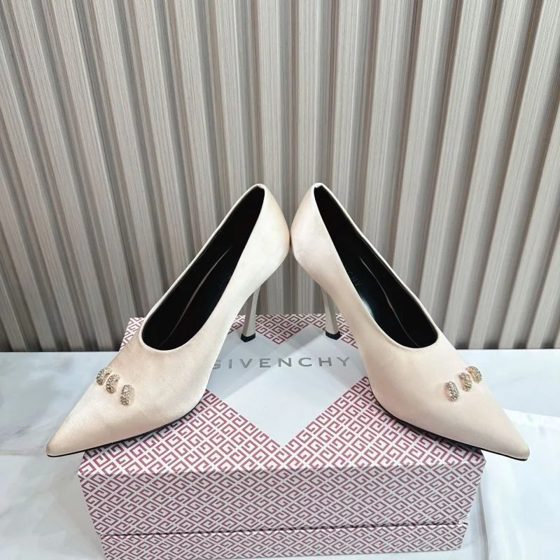 Givenchy Shoes Timeless 12339