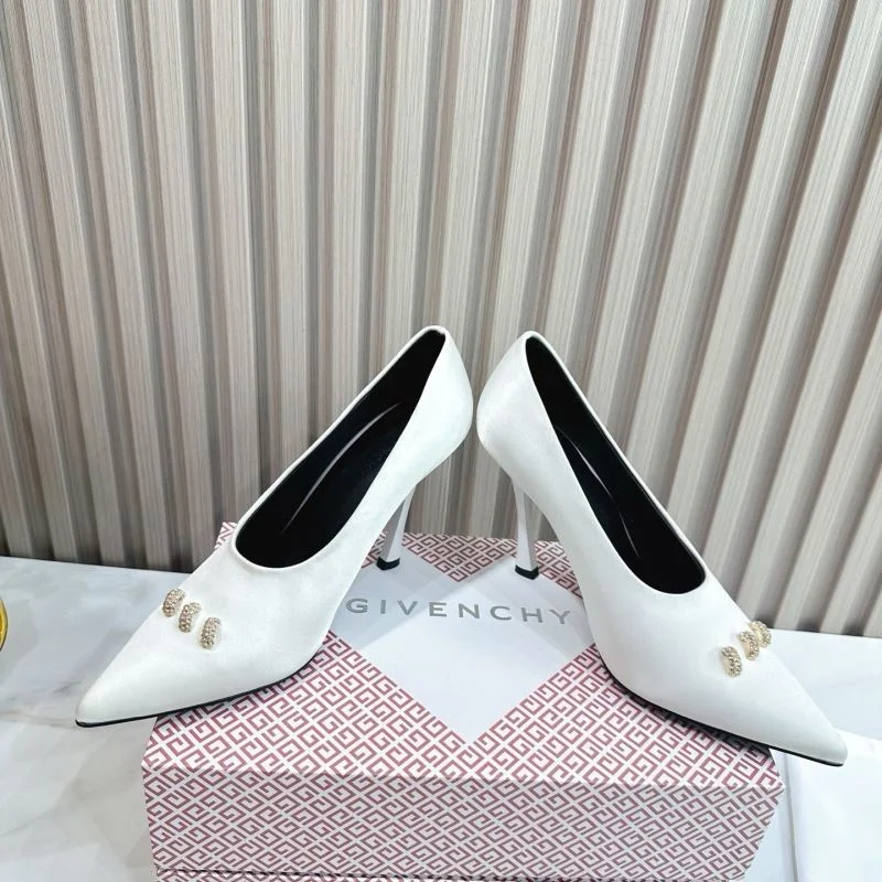 Snug Givenchy Shoes 12328