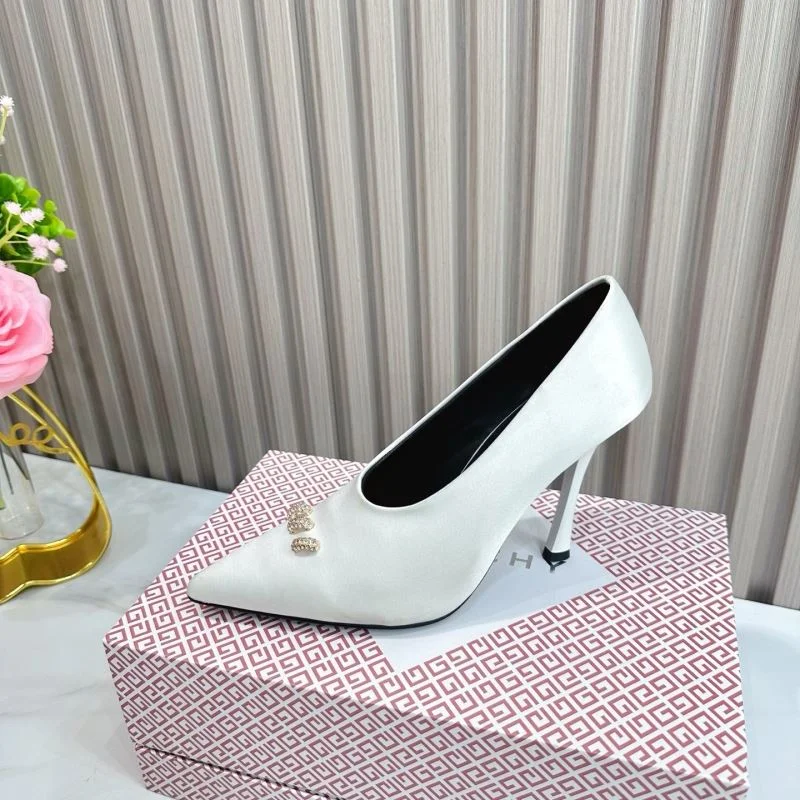 Snug Givenchy Shoes 12328