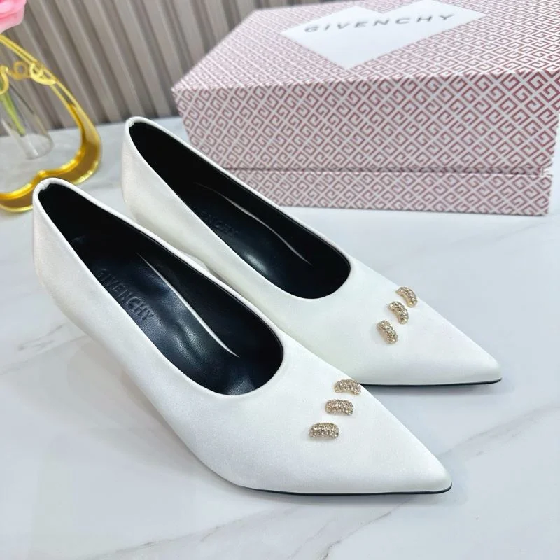 Snug Givenchy Shoes 12328