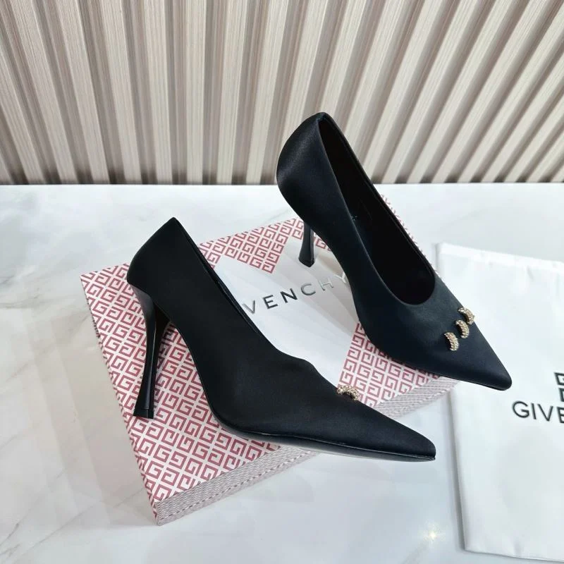 MoistureWicking Givenchy Shoes 12325