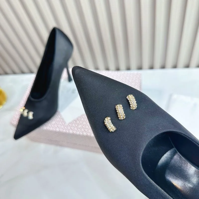 MoistureWicking Givenchy Shoes 12325