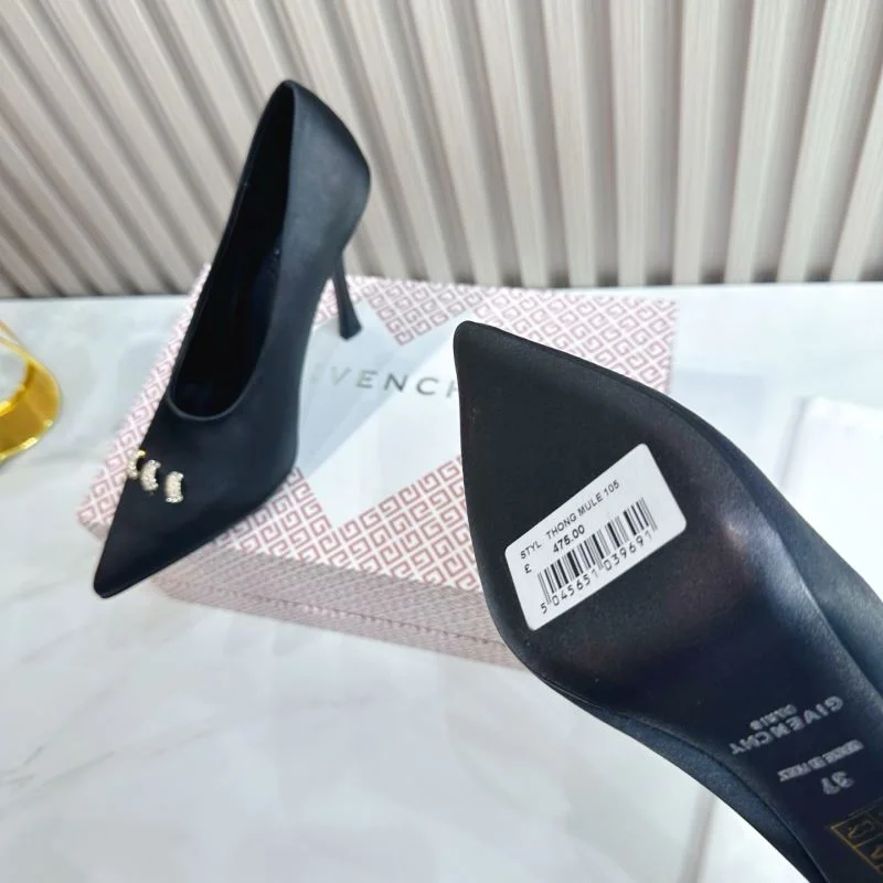 MoistureWicking Givenchy Shoes 12325
