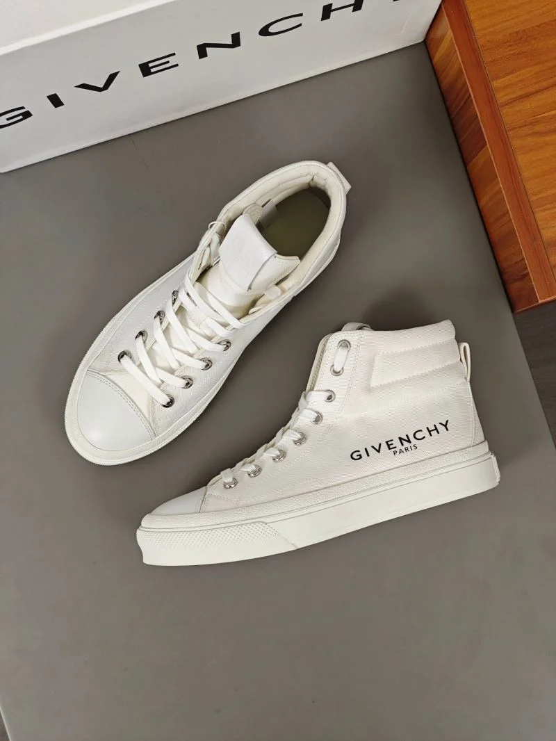 Versatile Givenchy Shoes 14076