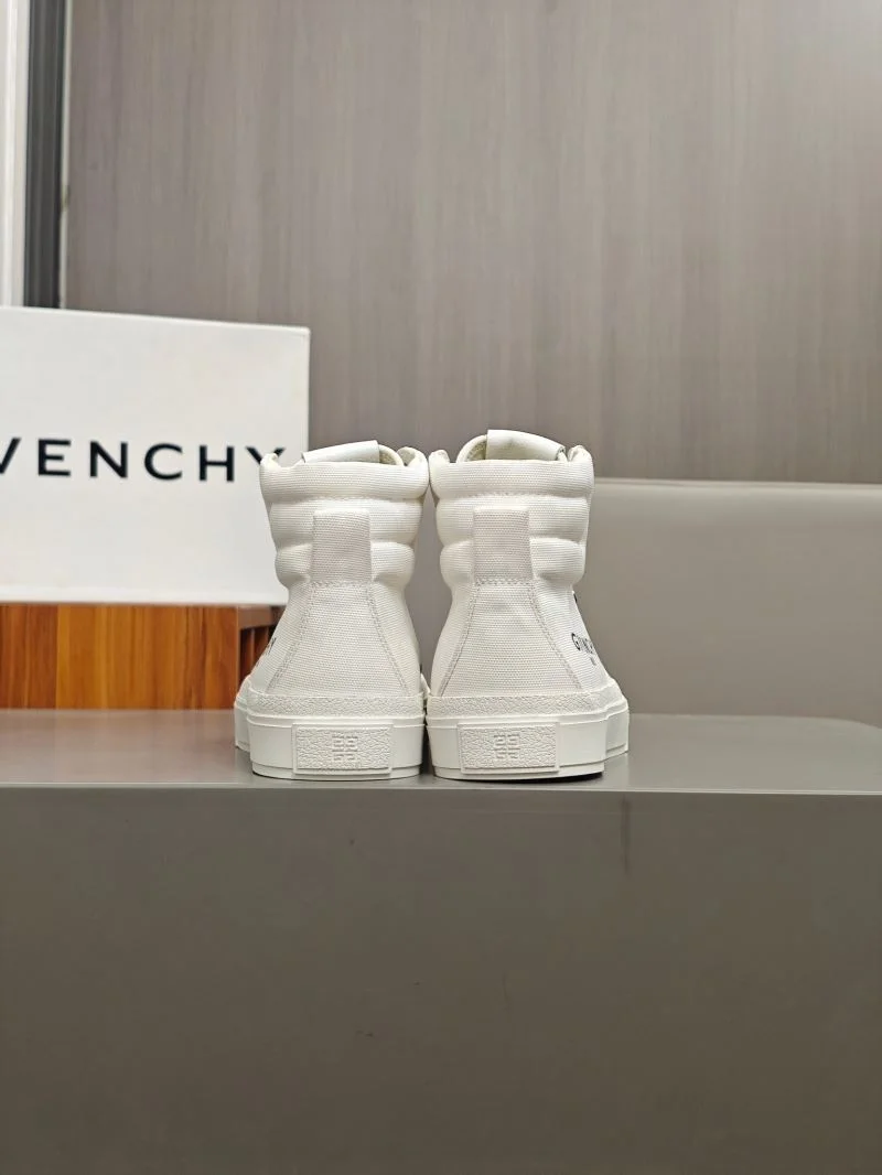 Versatile Givenchy Shoes 14076