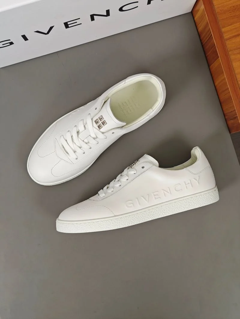 Breathable Givenchy Shoes 14070
