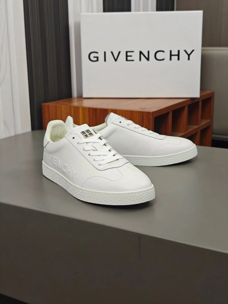 Breathable Givenchy Shoes 14070