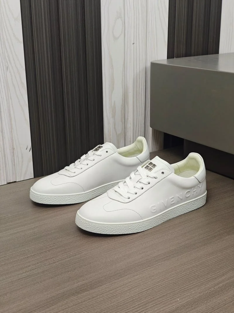Breathable Givenchy Shoes 14070
