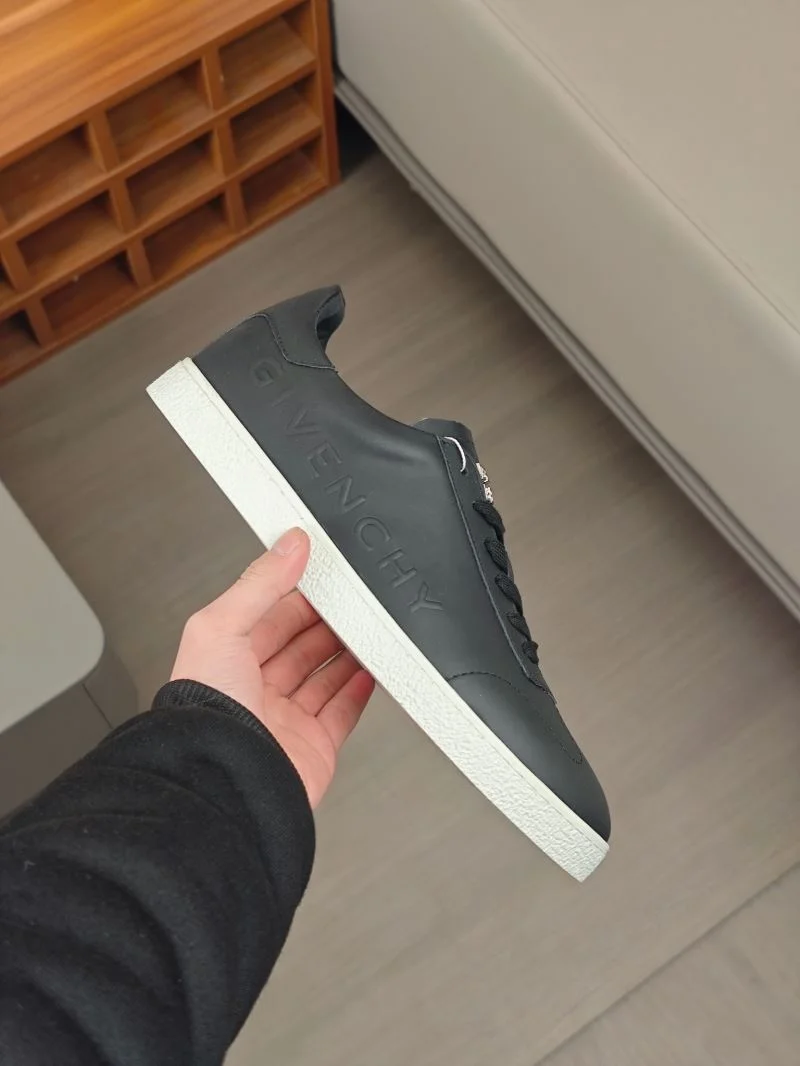 Givenchy Shoes OdorResistant 14064