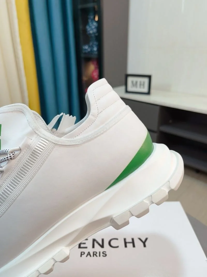 Classic Givenchy Shoes 14049