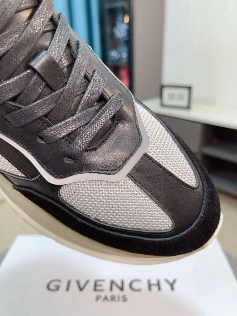 Givenchy Shoes Trendsetting 14050
