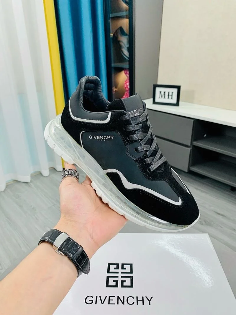 ComfortFit Givenchy Shoes 14055
