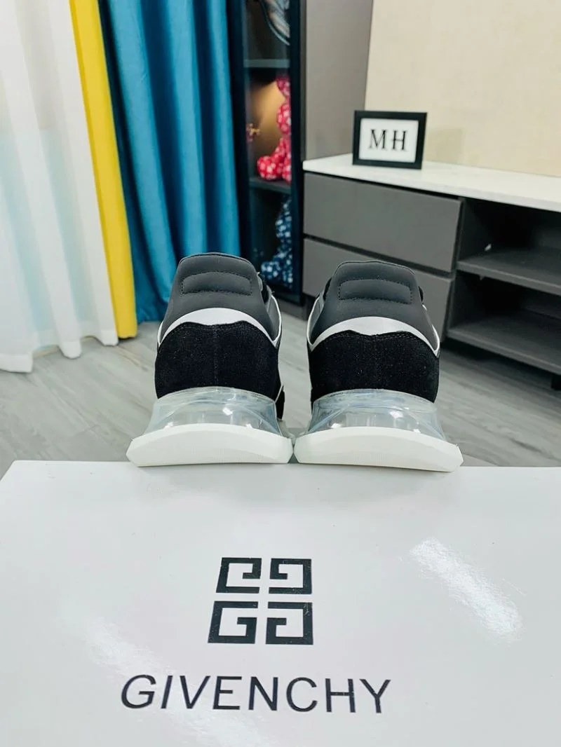 ComfortFit Givenchy Shoes 14055
